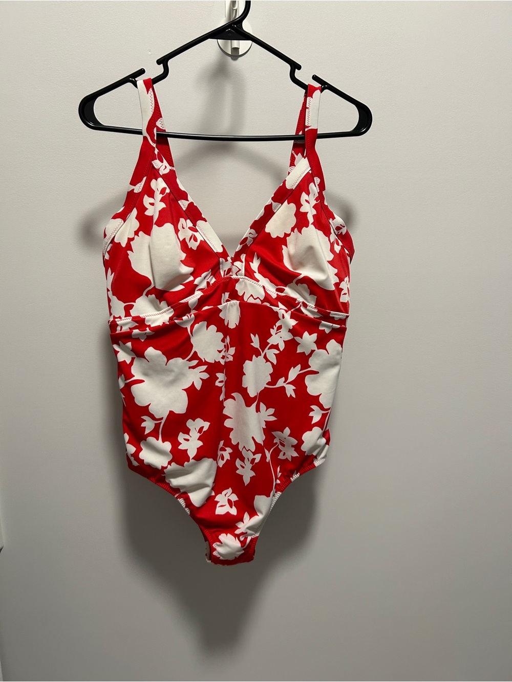Lands end Red & White Floral One-Piece Swimsuit. Size 14 in excellent condition.